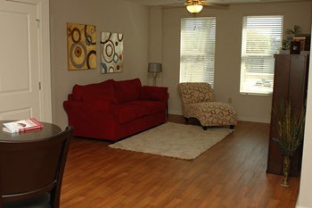 Furnished living room Furnished living room-Quimby Plaza Apartments Memphis, TN - Photo Gallery 6