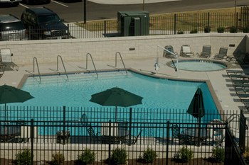 Aerial view of outdoor pool-Quimby Plaza Apartments Memphis, TN - Photo Gallery 12