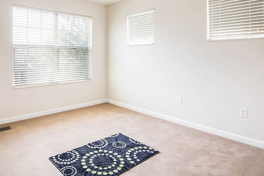 University Place Apartments, 1045 East EH Crump Blvd, Memphis, TN RentCafe