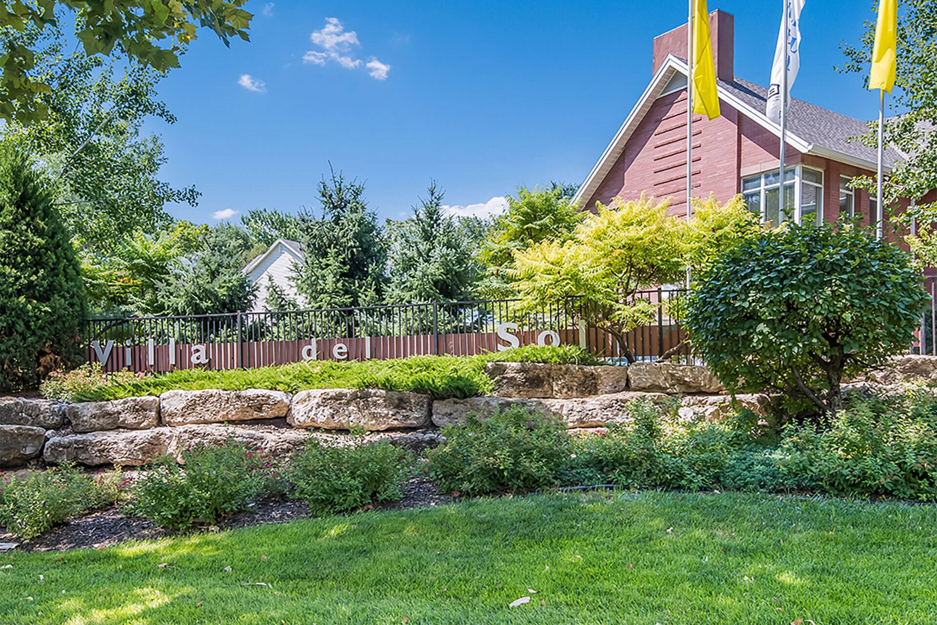 Villa del Sol Apartments Apartments in Kansas City, MO