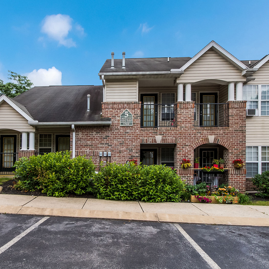 Waterford At Sterling Place