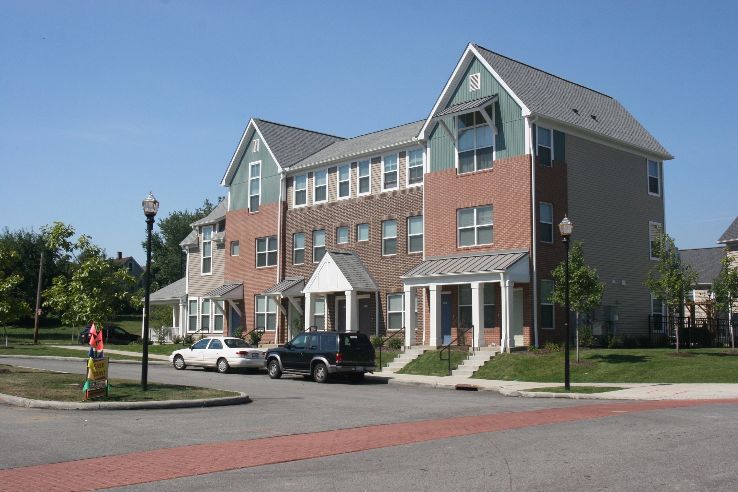 Tremont Pointe Apartments | Apartments in Cleveland, OH