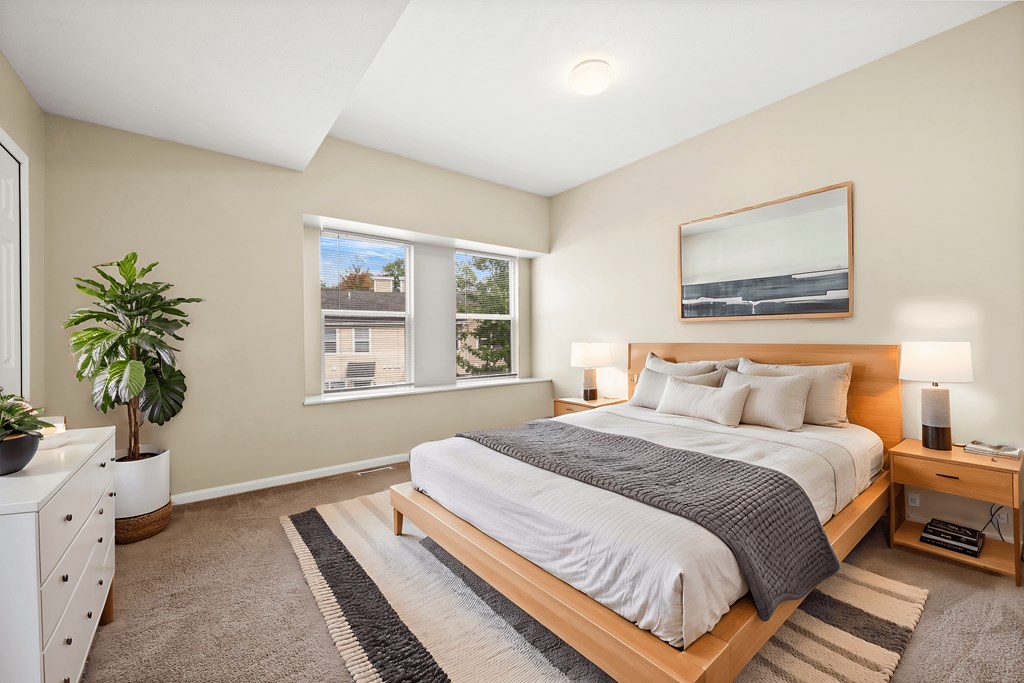 Tremont Pointe Apartments