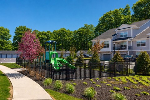 8000 Crescent Circle 1-3 Beds Apartment for Rent