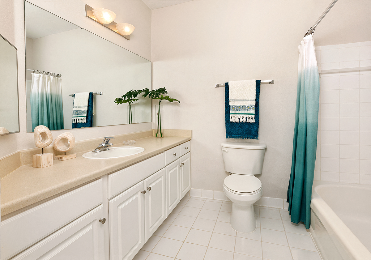 Timbercrest Model Bath