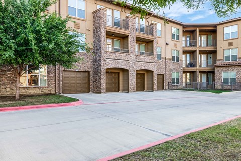 the preserve at ballantyne commons apartments exterior leasing  commons apartments