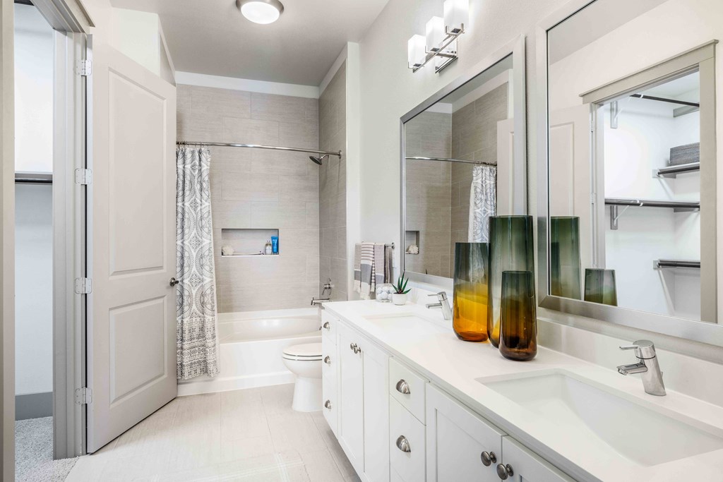 Haley Model Primary Bathroom