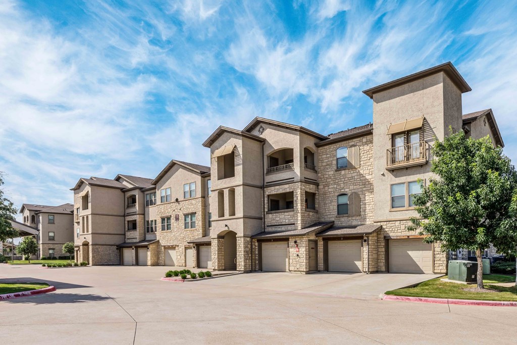 Welcome Home to Bexley Mansfield