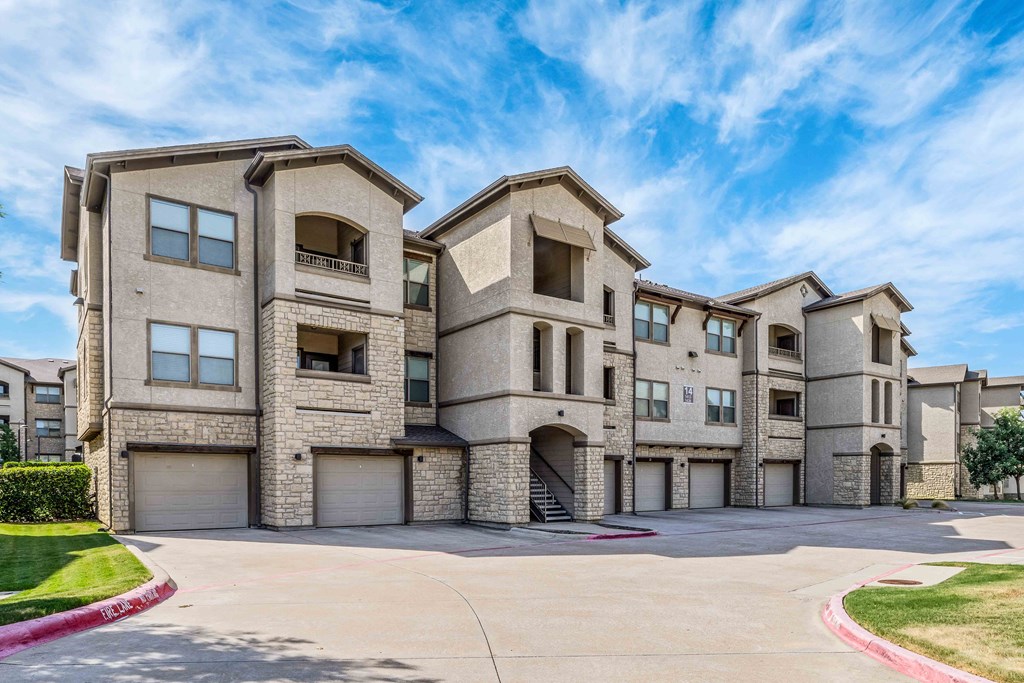 attached garages availabile