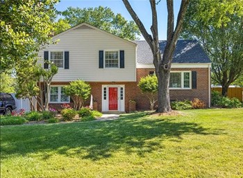 8410 Freestone Ave 4 Beds Homes for Rent - Photo Gallery 2