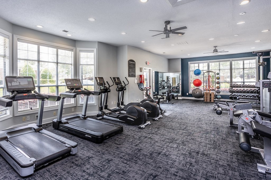 the gym at bexley park apartments