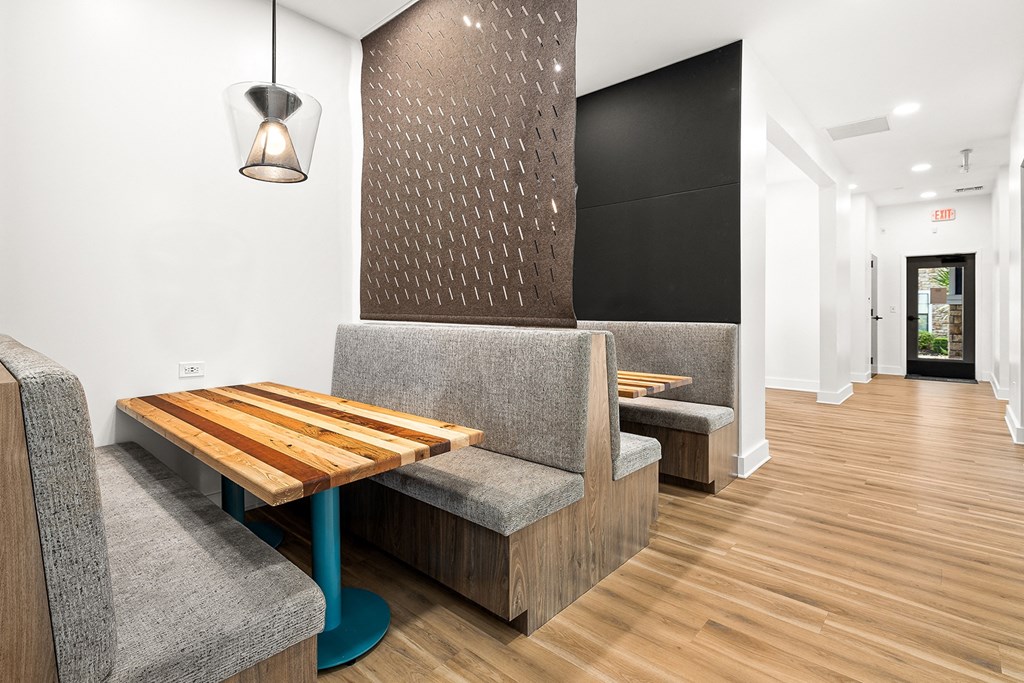 Resident Wi-Fi Lounge