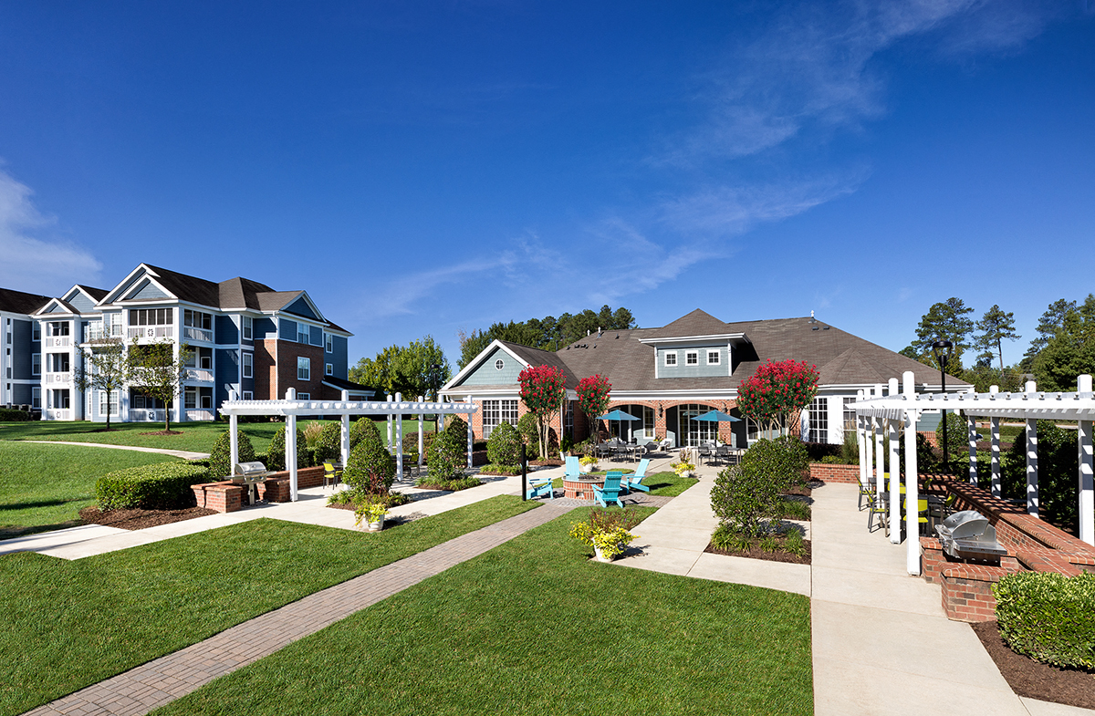 Outdoor Grilling/Picnic Area