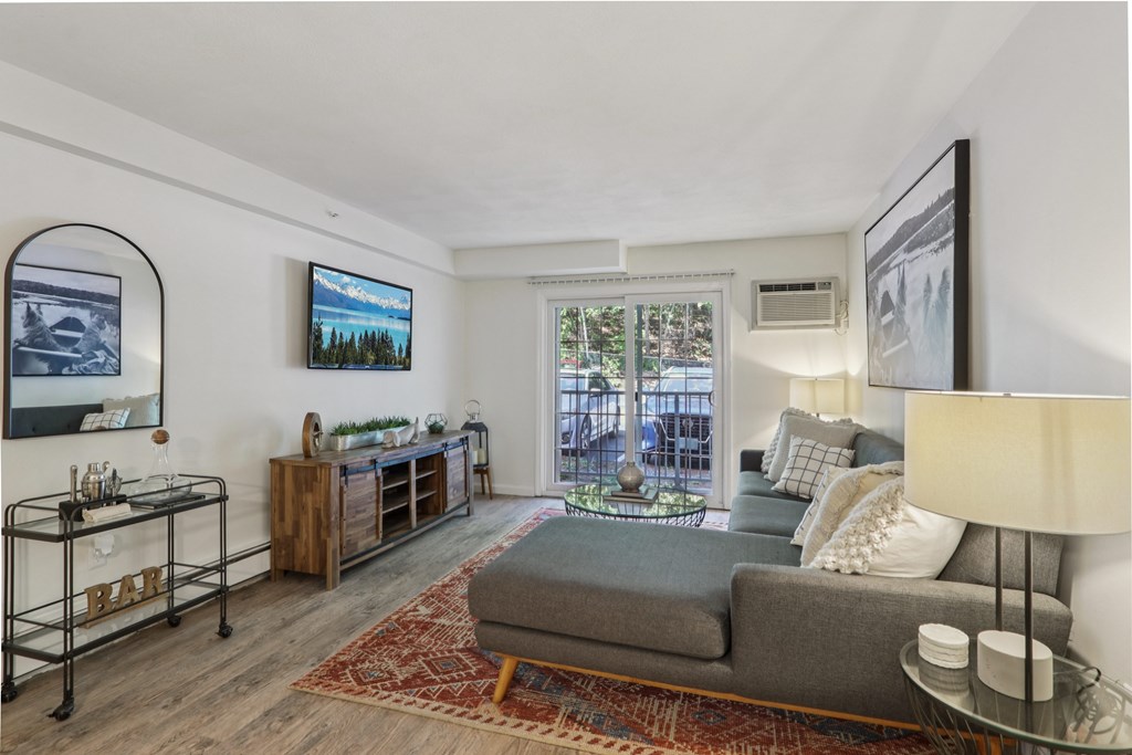 Large Living Area at Heritage at the River, New Hampshire, 03102