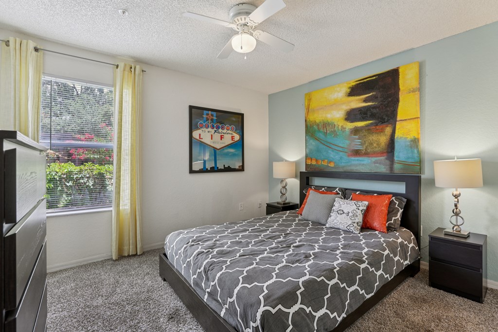 Bedroom With Ceiling Fan at University Park Apartments, Florida, 32817