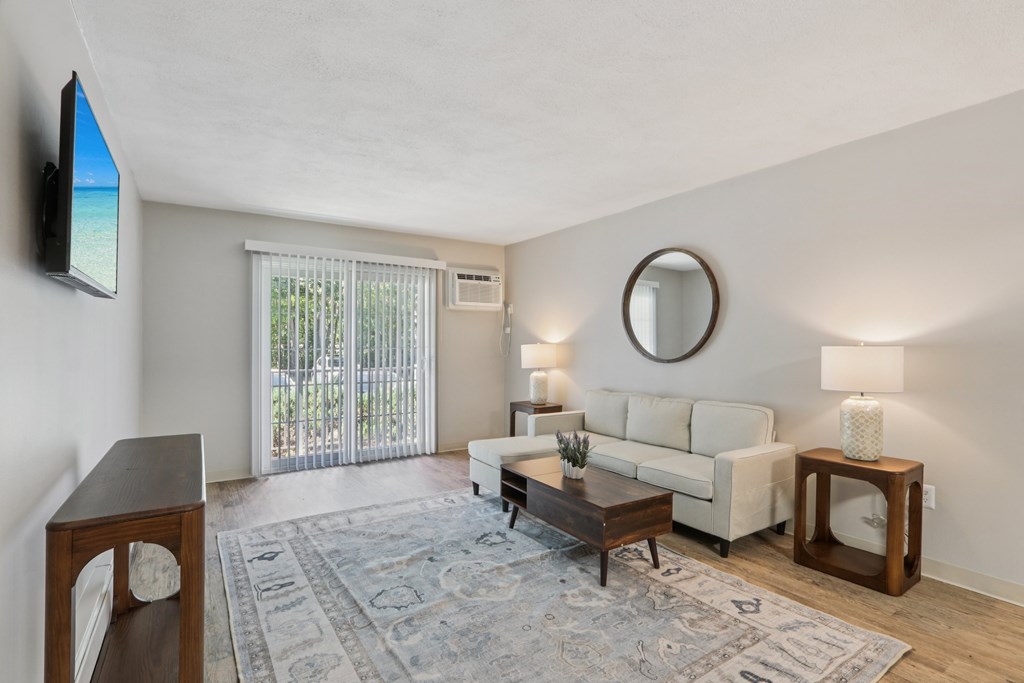 Living Area With TV at Heritage at the River, Manchester, 03102