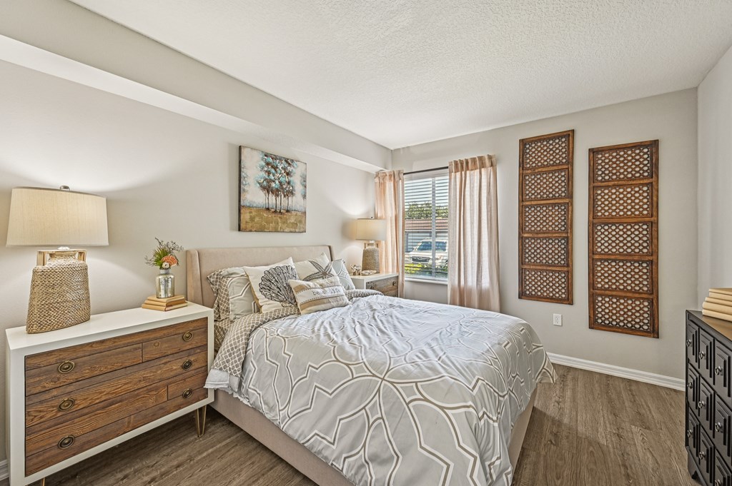 Large Bedroom at Heritage Bay, Florida, 34957