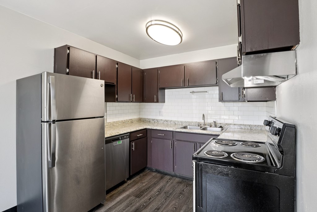 Kitchen Appliances at Aspen Townhomes, Colorado Springs, 80909