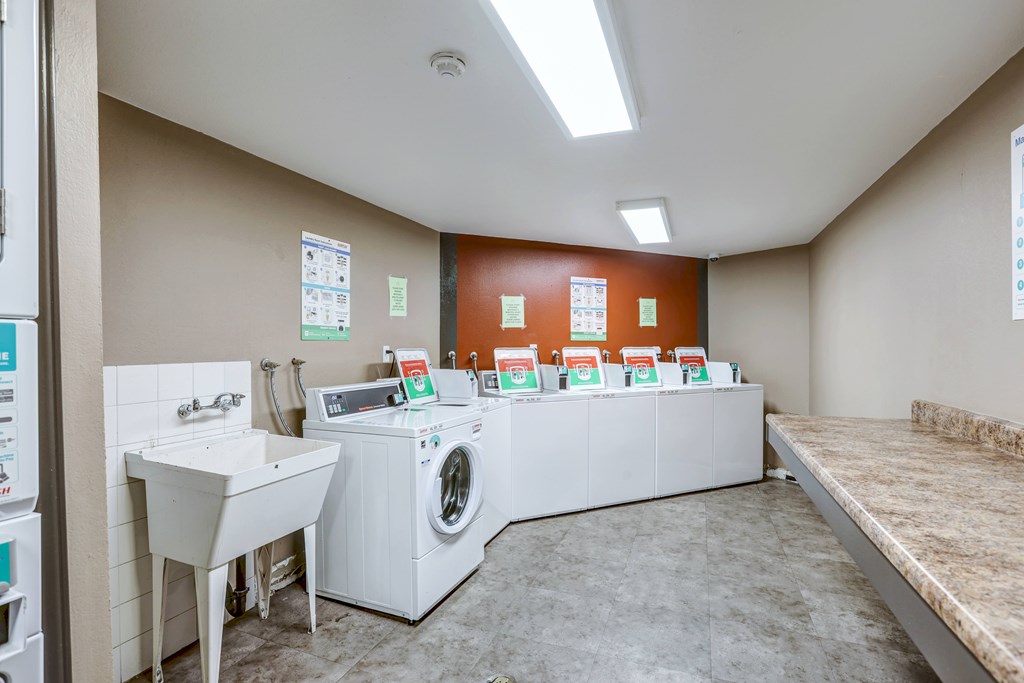 Laundry Room at Glen at Hidden Valley, Reno