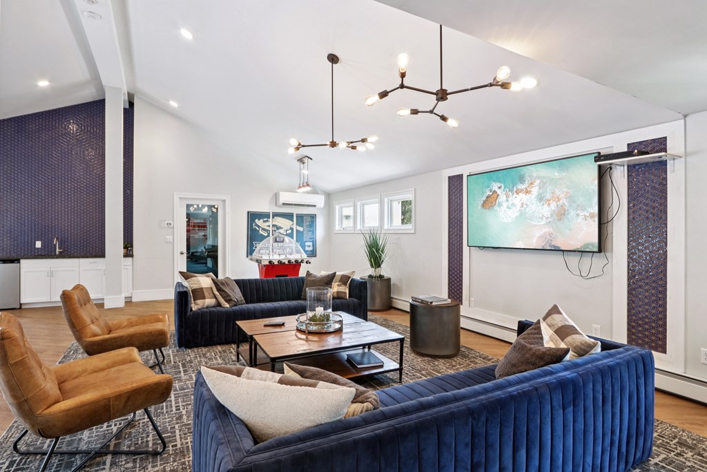 Community Room at Heritage at the River, Manchester, New Hampshire