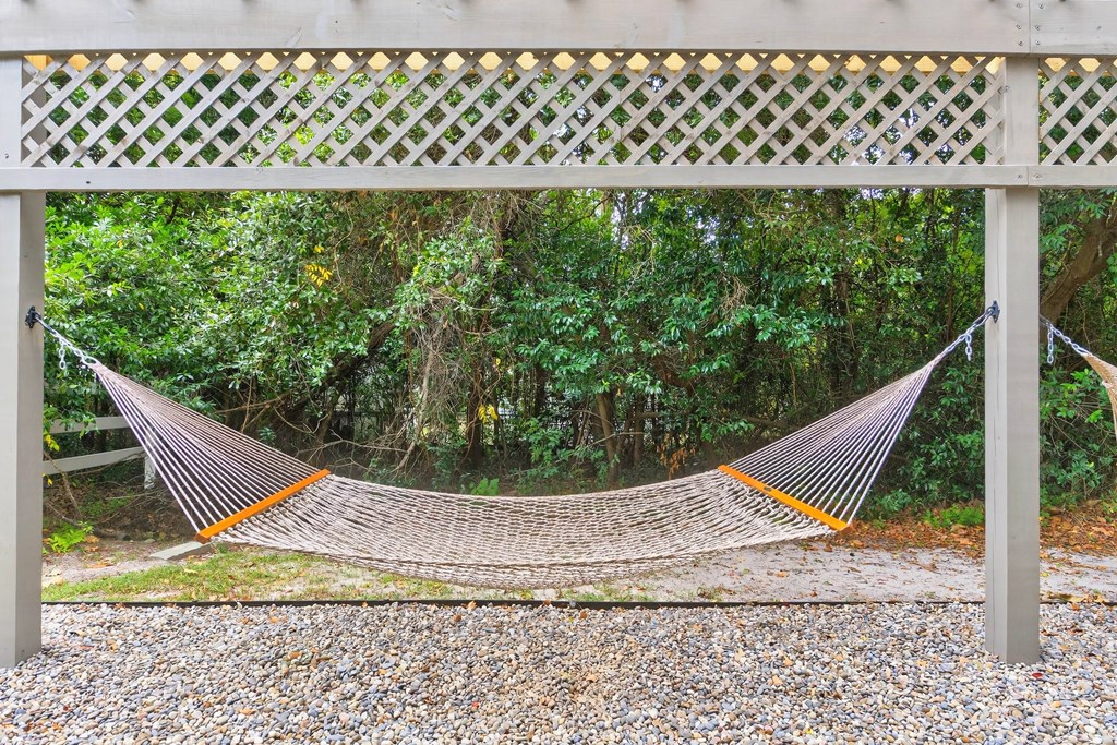Hammock Garden at Lofts of Wilmington, North Carolina, 28405