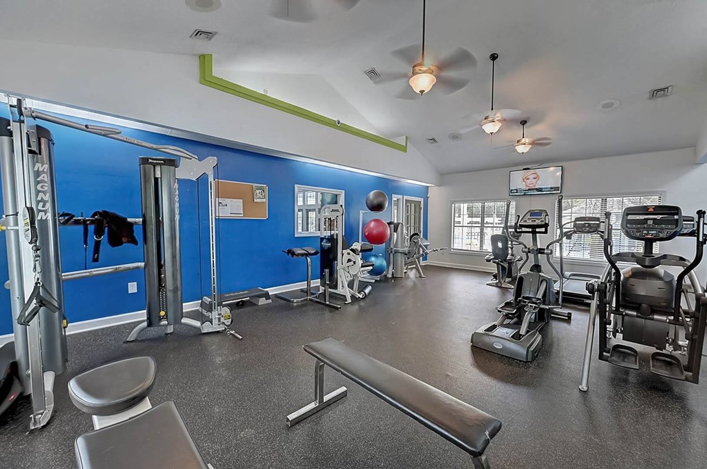 the apartments at masse corner 205 fitness room at St. Johns Forest Apartments, Florida, 32277