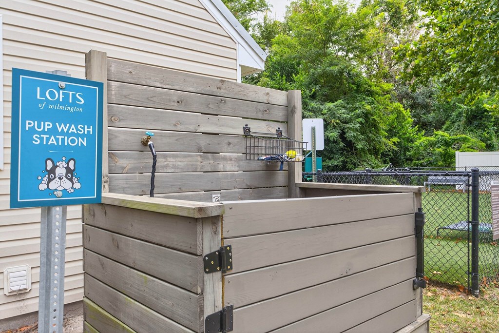 Dog Wash Center at Lofts of Wilmington, Wilmington, 28405