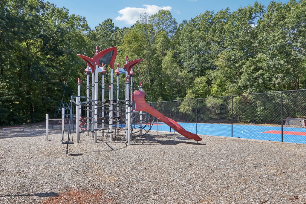 Play Area at Heritage at the River, Manchester, 03102