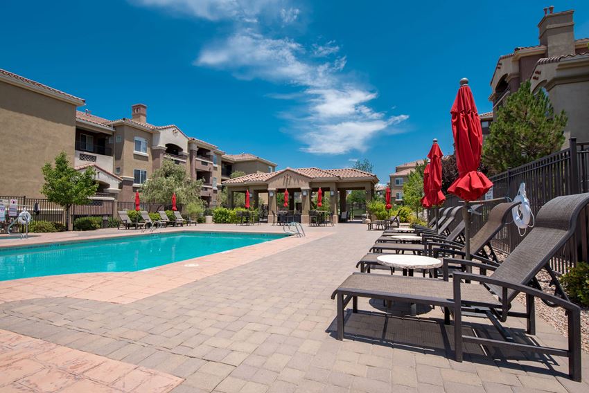 Broadstone Towne Center Apartments, 1801 Gibson Blvd SE, Albuquerque