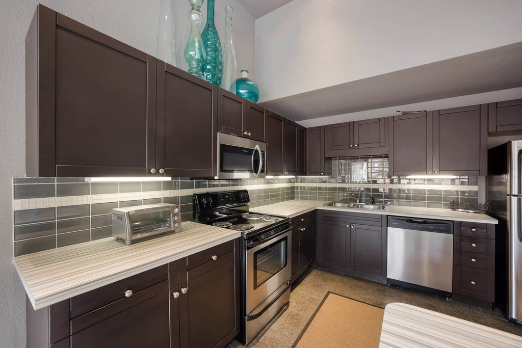 Clubhouse at Woodland Hills Apartments, Colorado Springs, CO