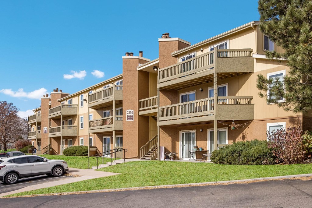 Exterior Image of building at Woodland Hills Apartments, Colorado Springs, Colorado