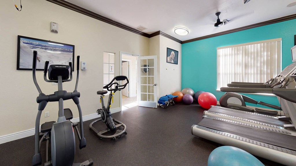 Cardio Equipment at Heritage at Stone Mountain, CO 80233