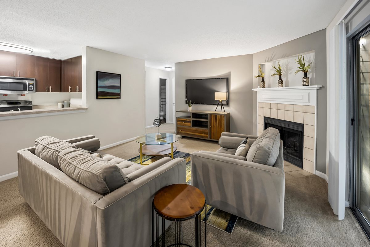 University Ridge Apartments