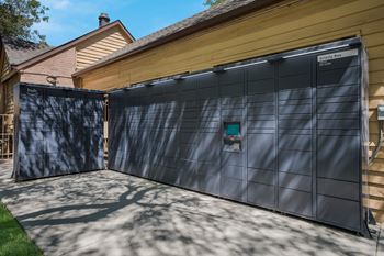 Amazon lockers at Mountain Run Apartments, New Mexico, 87111