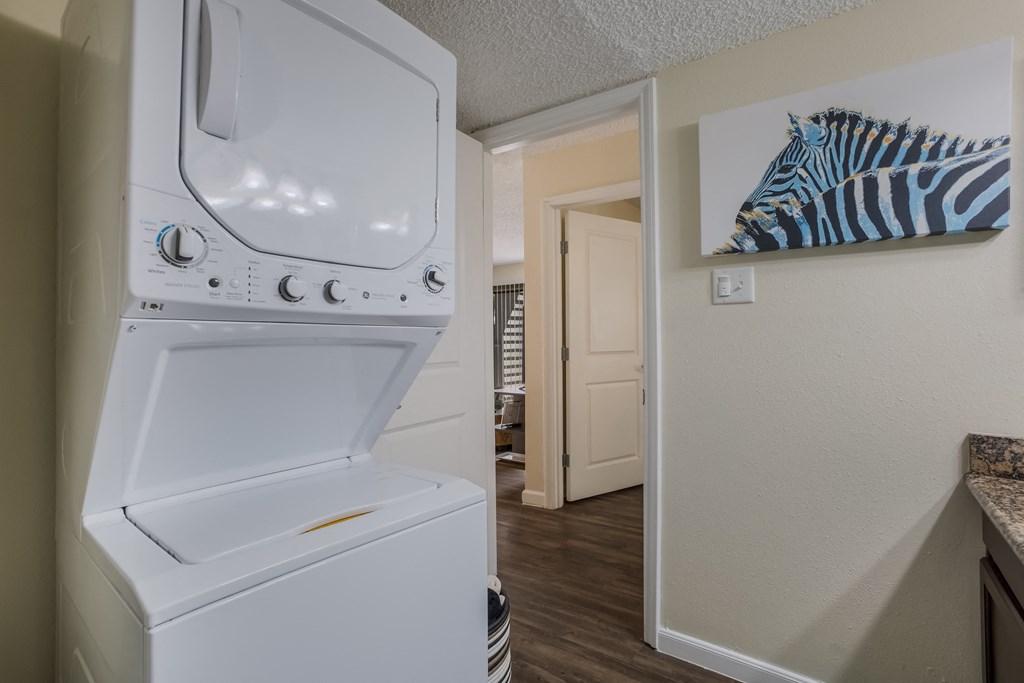 In unit washer/drying at Mountain Run Apartments, Albuquerque, NM, 87111