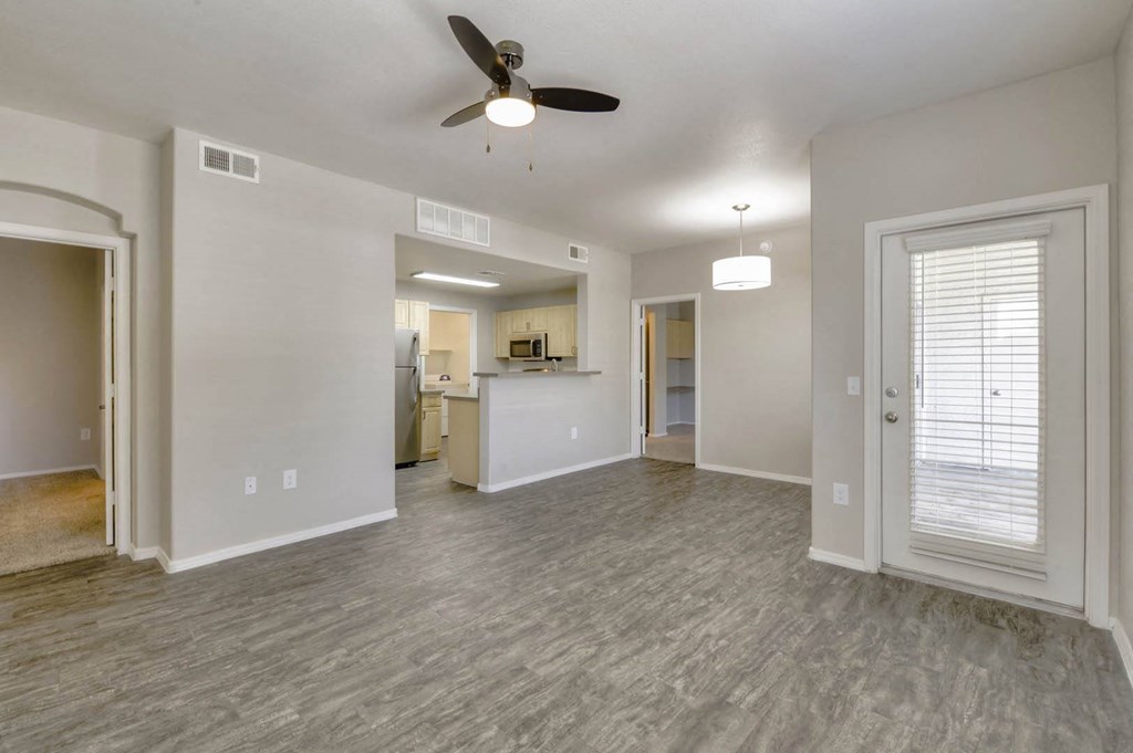 Living Area with Ceiling Fan at Sweetwater At Metro North, Arizona, 85029