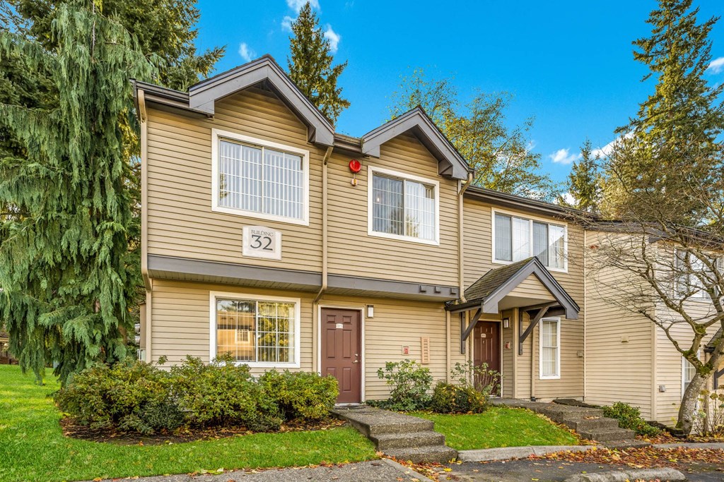 Property Exterior at Arcadia Townhomes, Federal Way, Washington