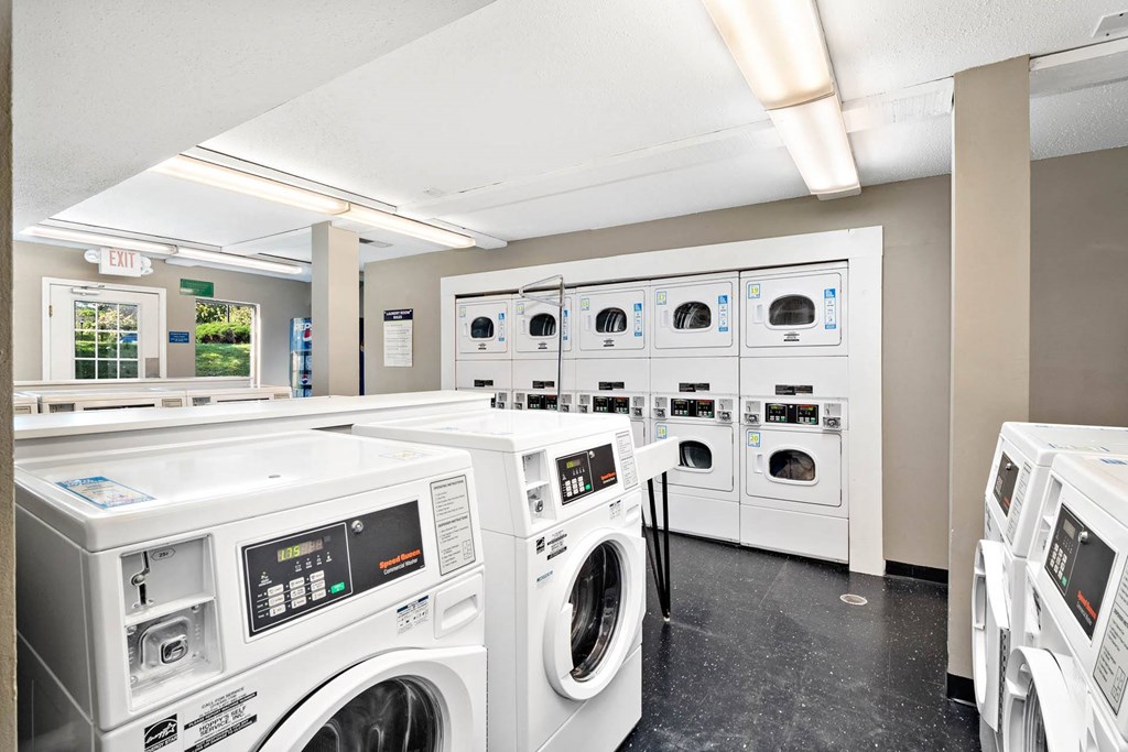 Laundry Facilities at Glen at Bogey Hills, St. Charles, MO