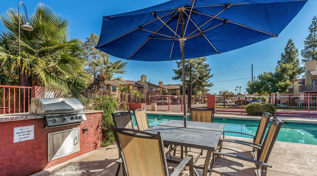 Poolside BBQ Area at Glen at Mesa Apartments, Arizona