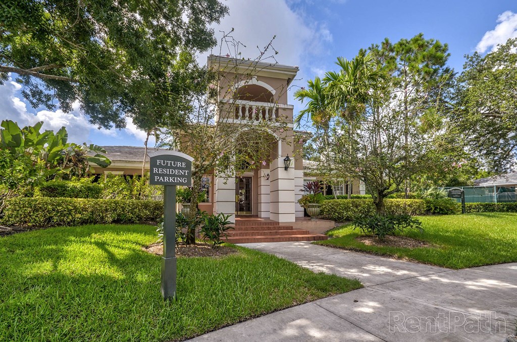 Clubhouse Exterior at Heritage Cove, Stuart