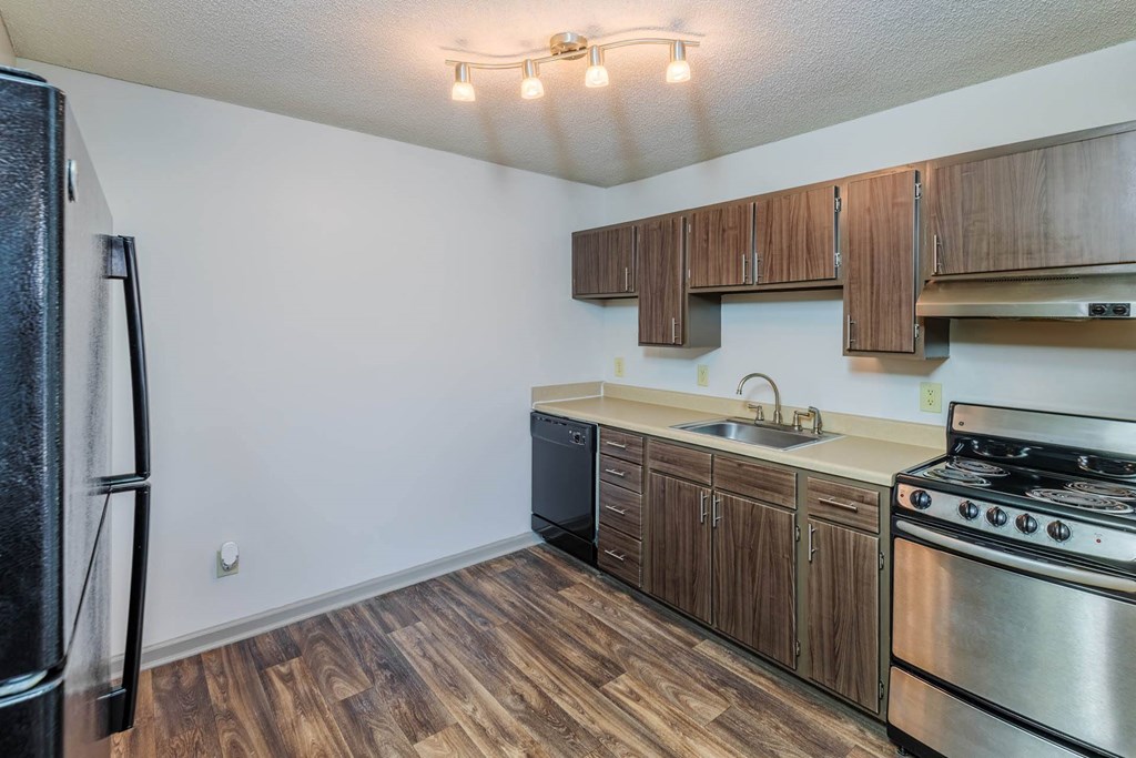 Stainless Steel Kitchen Appliances at Lofts of Wilmington, North Carolina, 28405