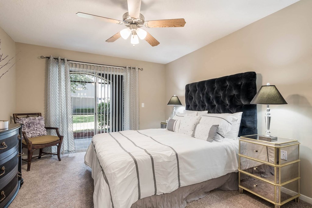 Bedrooms with Ceiling Fan Bedrooms with Ceiling Fan at The Parkway at Hunters Creek, Orlando, FL