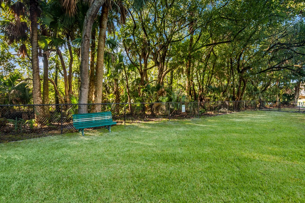 Dog Park at Sanford Landing Apartments, Sanford, FL