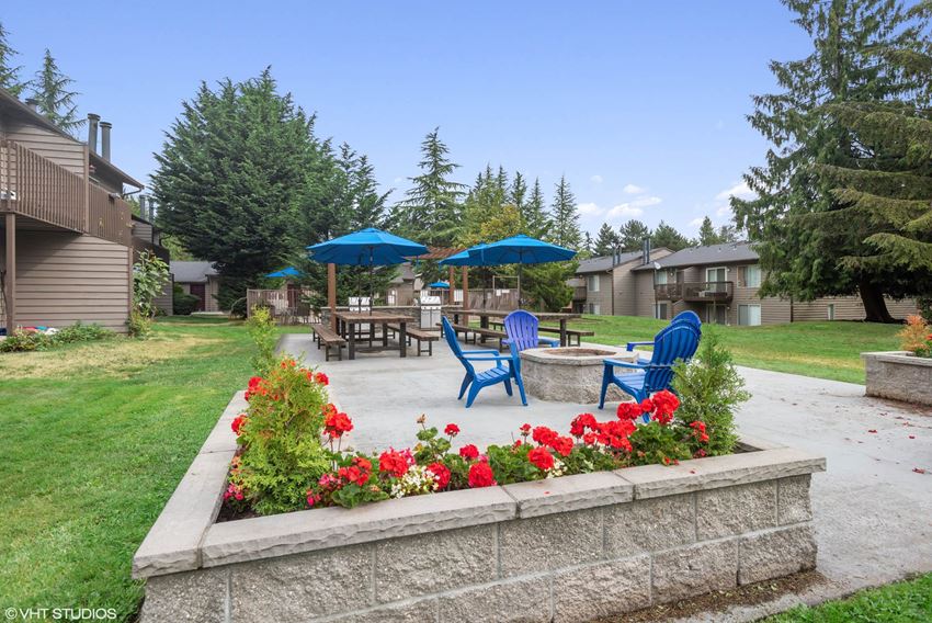 Outdoor Patio Outdoor Patio at North Creek Apartments, Everett, WA - Photo Gallery