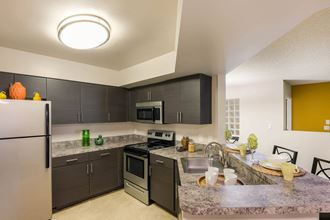 10101 SW 14Th Street 2 Beds Apartment for Rent - Photo Gallery 1