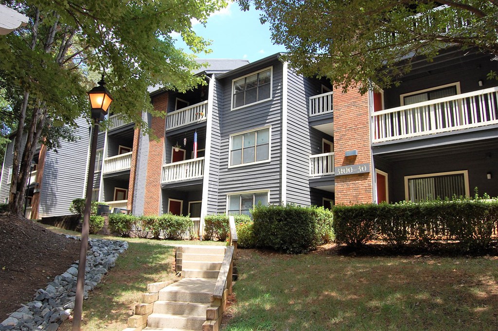 Courtyard View at The Pointe at Irving Park, Greensboro, NC, 27408