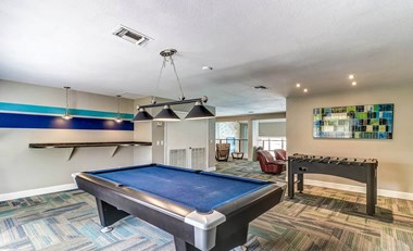 Billiards Table In Game Room at Sanford Landing Apartments, Florida - Photo Gallery 4