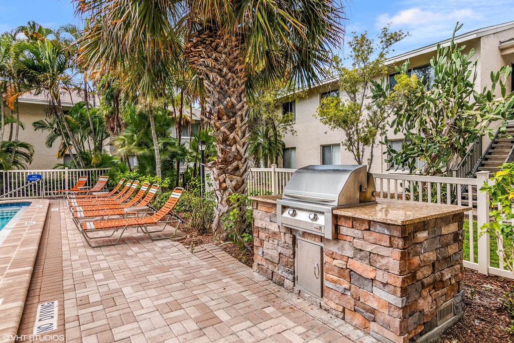 Community Grills at Sarasota South, Florida, 34207