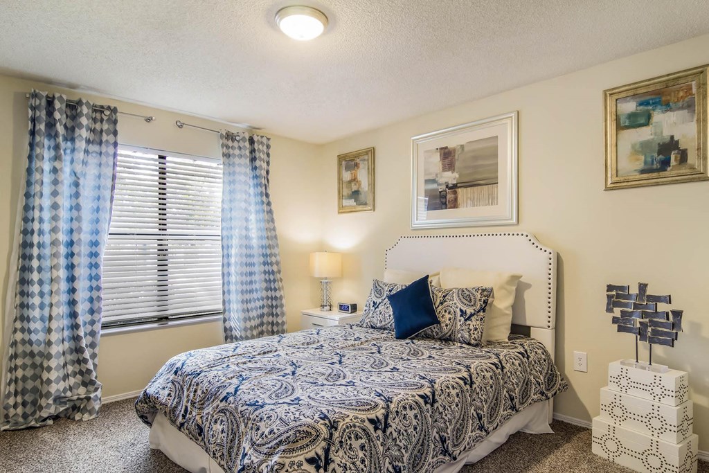 Bedroom at St. Johns Forest Apartments, Jacksonville, FL, 32277
