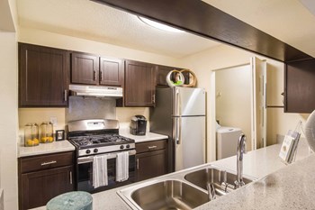 Kitchen Kitchen at St. Johns Forest Apartments, Jacksonville, FL - Photo Gallery 5